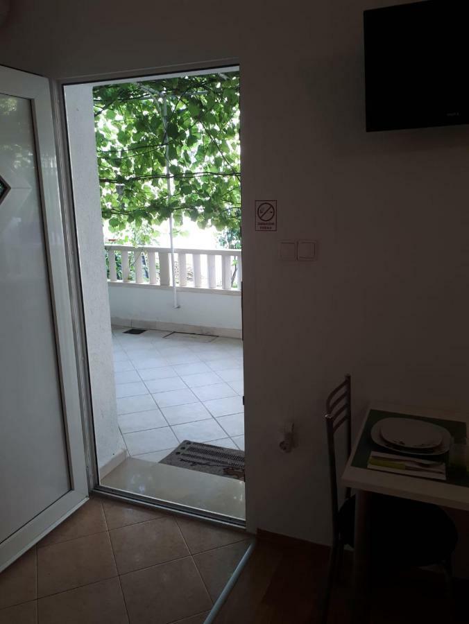 Dariana Apartment มาคาร์สกา ภายนอก รูปภาพ